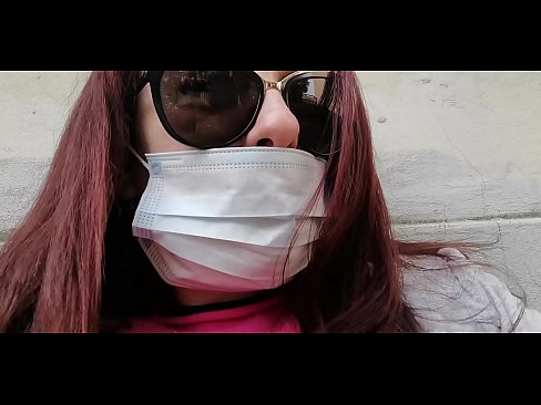 ❤️ Nicoletta rächt sich an ihrem Nachbarn und pinkelt in seine Garage (Special Covid19 Italian Quarantine) ❤️ Porno fb bei uns